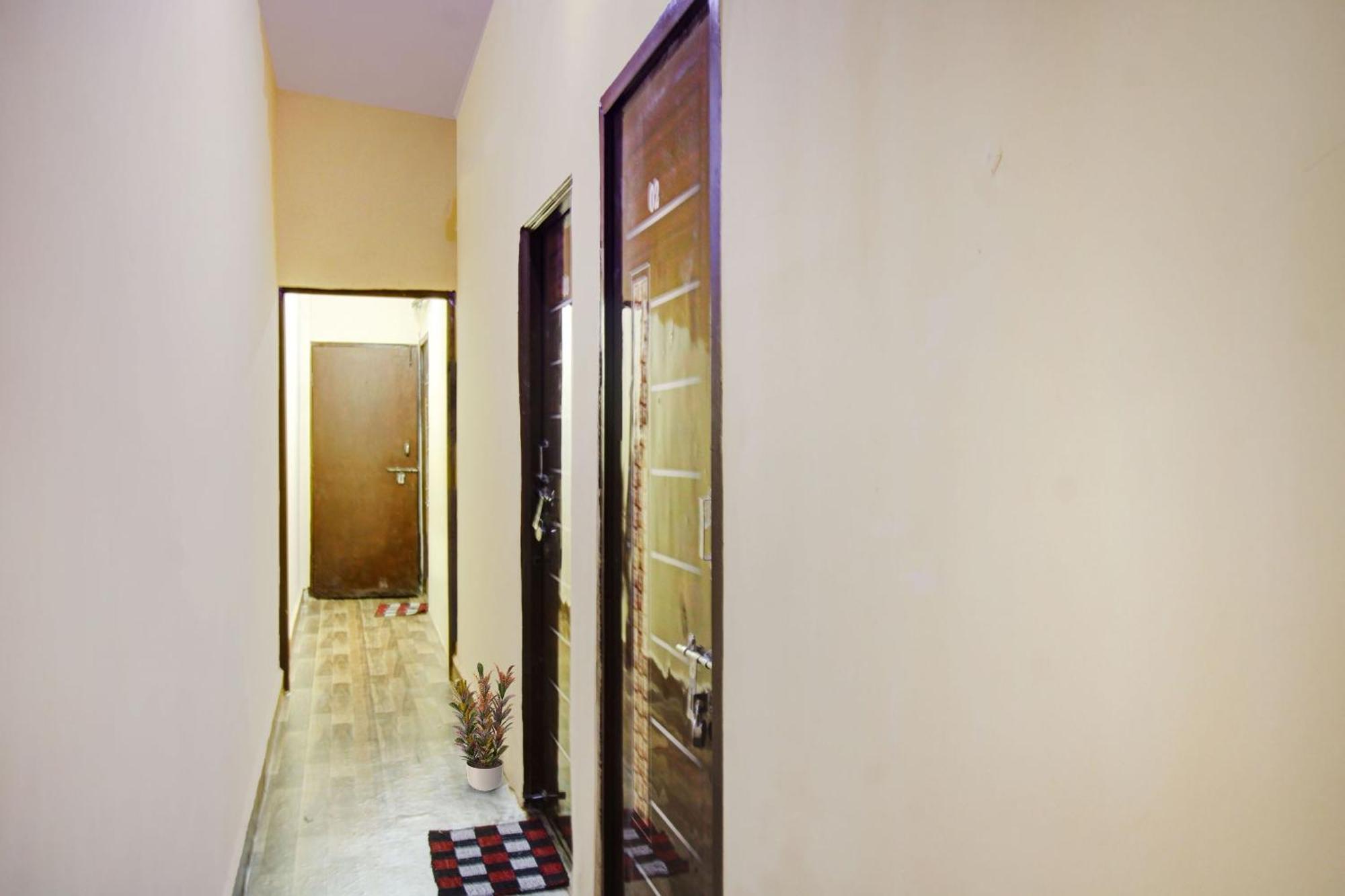 Super Hotel O Mr Nagpur Eksteriør bilde