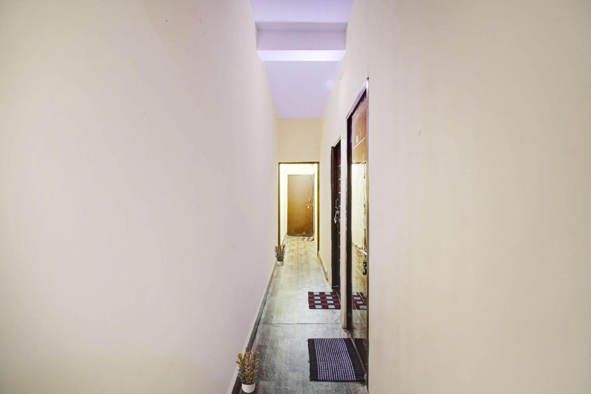 Super Hotel O Mr Nagpur Eksteriør bilde