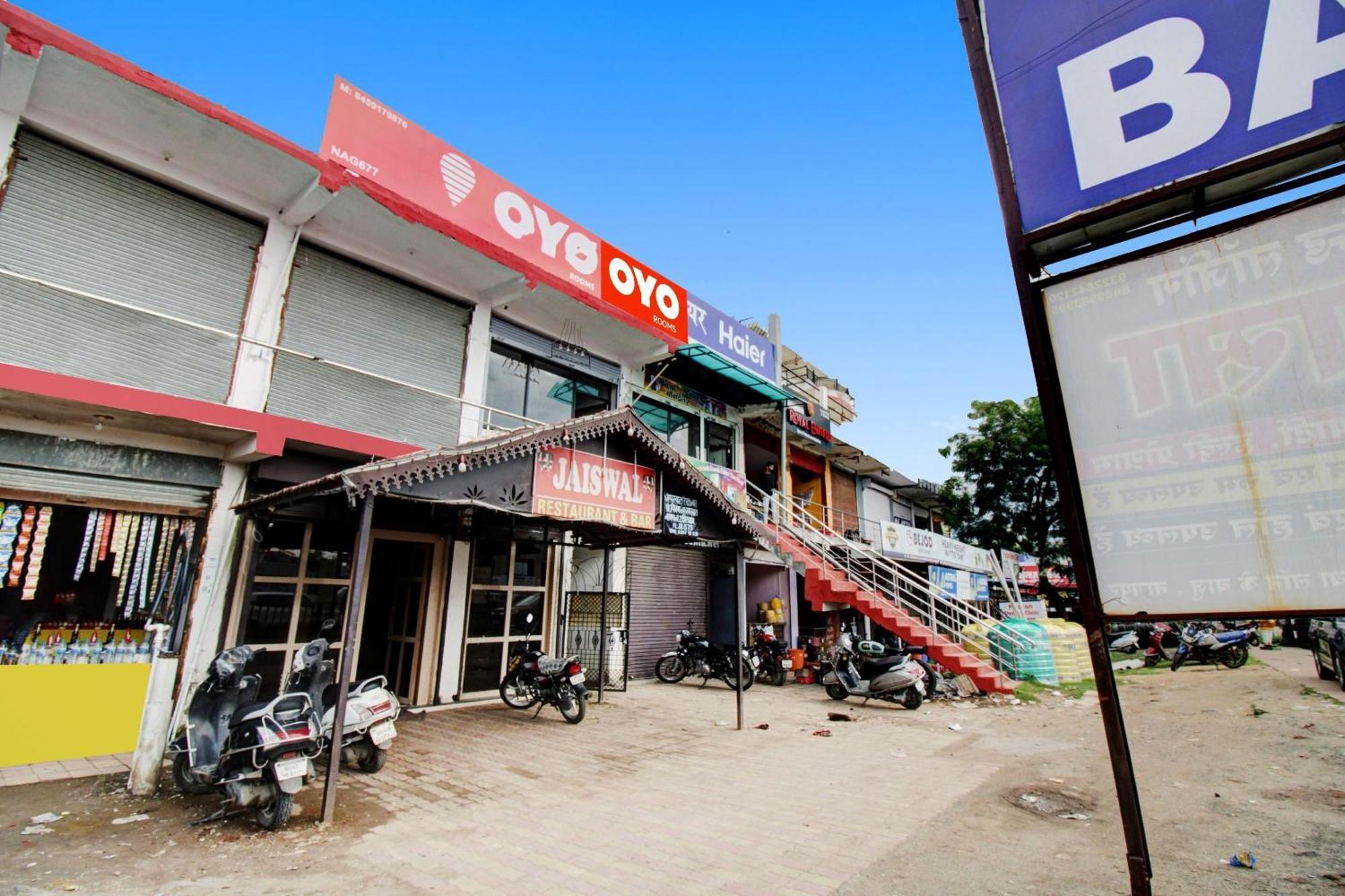 Super Hotel O Mr Nagpur Eksteriør bilde